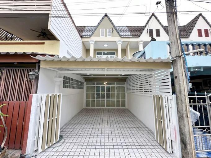 (* ติดจอง) ขายบ้าน ทาวน์เฮาส์สองชั้น มือ 2 บ้านข้าง ร.ร.พนัสพิทยาคาร ตำบล กุฎโง้ง อำเภอพนัสนิคม ชลบุรี JS-002